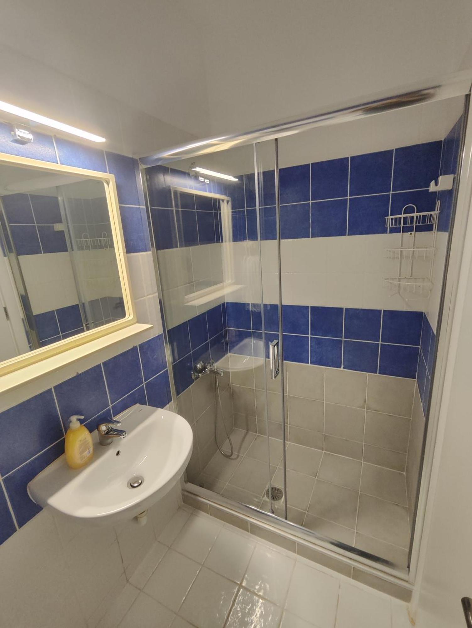 Ioli Apartments Limenas  Bilik gambar